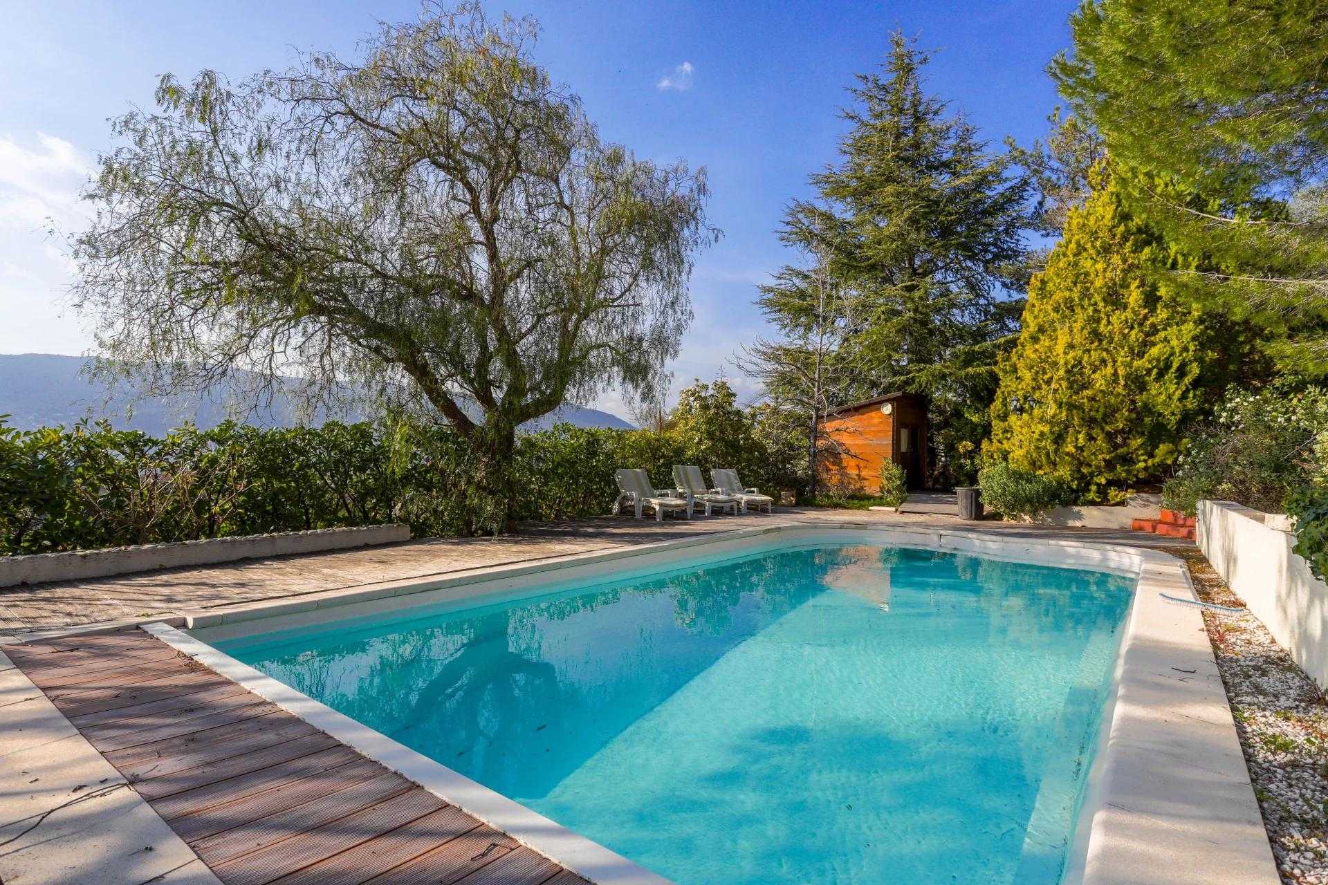 Rumah di Bagus, Provence-Alpes-Cote d'Azur 11708546