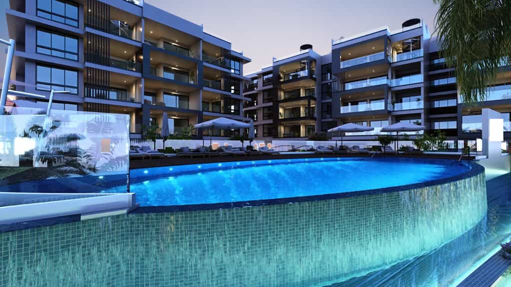 Condominium in Livadia, Larnaca 11708629