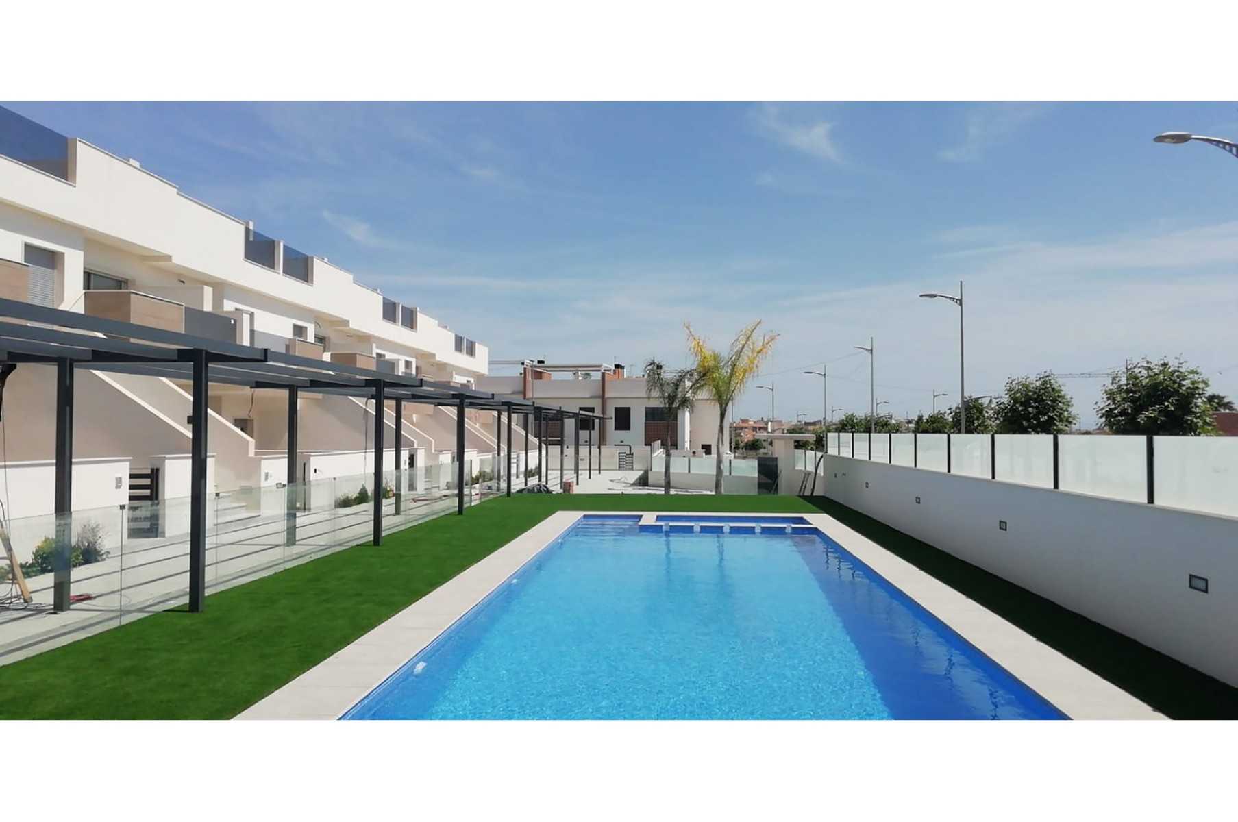 Condominium in Pilar de la Horadada, Valencia 11709475