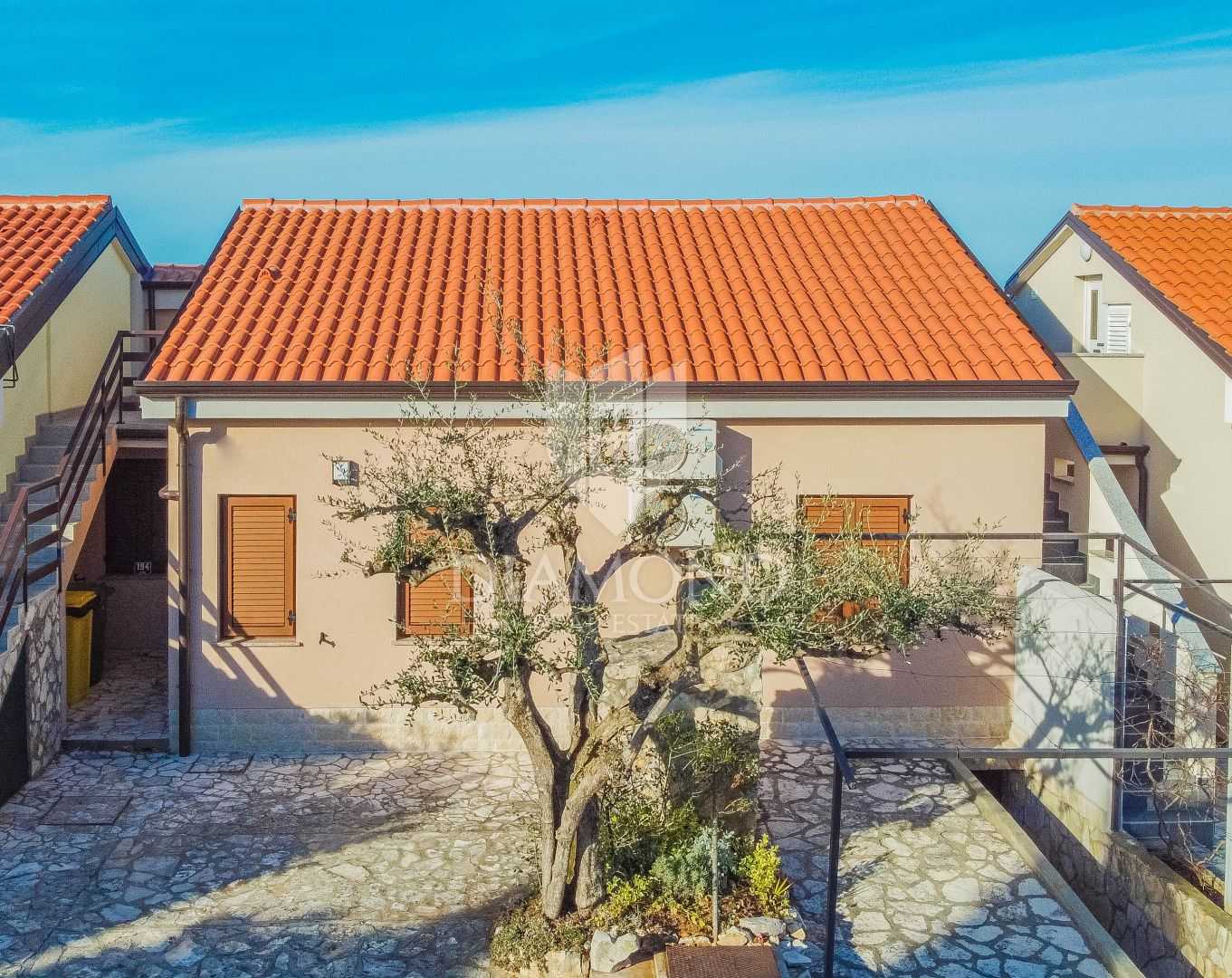 Casa nel Crveni Vrh, Istria County 11709772
