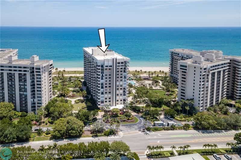 Condominium in Lauderdale-by-the-Sea, Florida 11710287