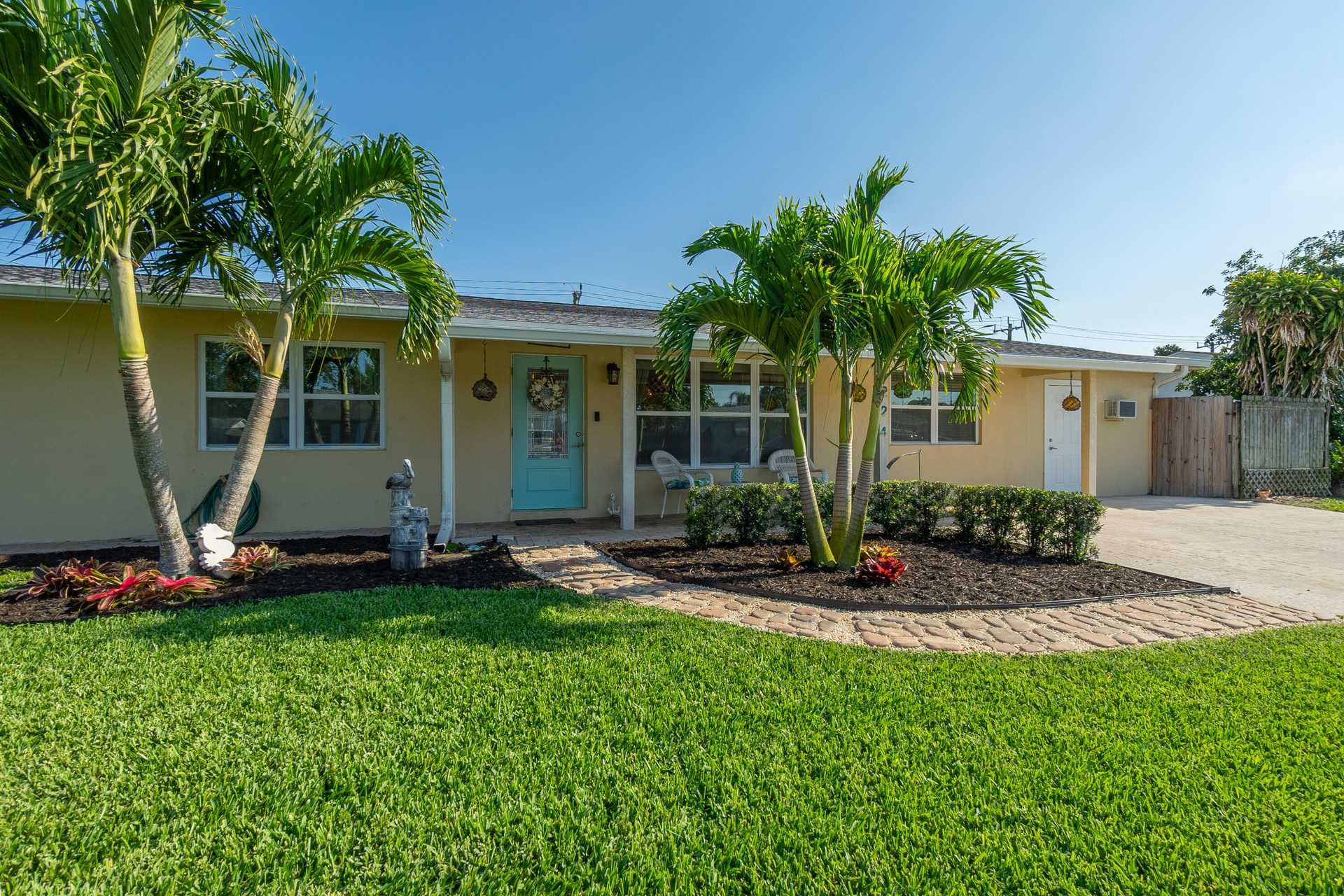 House in Jupiter, Florida 11710289