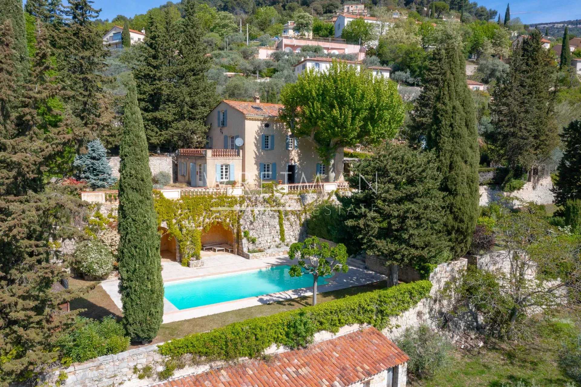 Hus i Bargemon, Provence-Alpes-Cote d'Azur 11710294