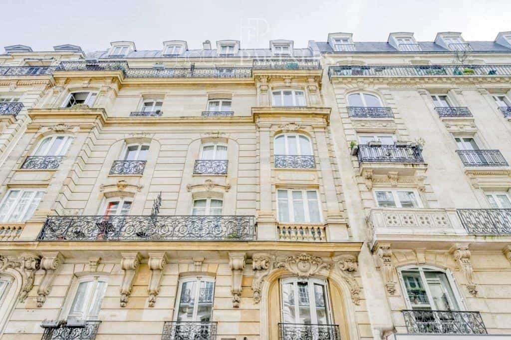 Condominium dans Paris 18ème, Paris 11710299