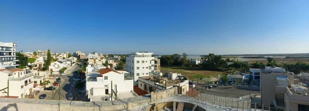 Condominium in Larnaca, Larnaka 11710873