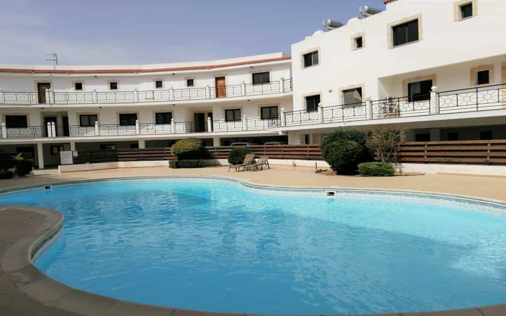 Condominium in Kiti, Larnaca 11710980