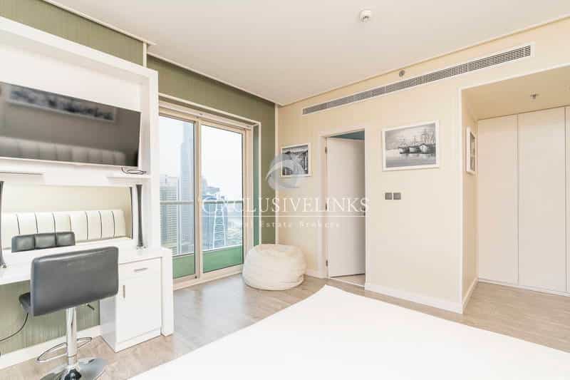 公寓 在 Dubai, Dubai 11711122