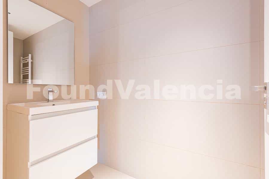 Квартира в Valencia, Valencia 11711439