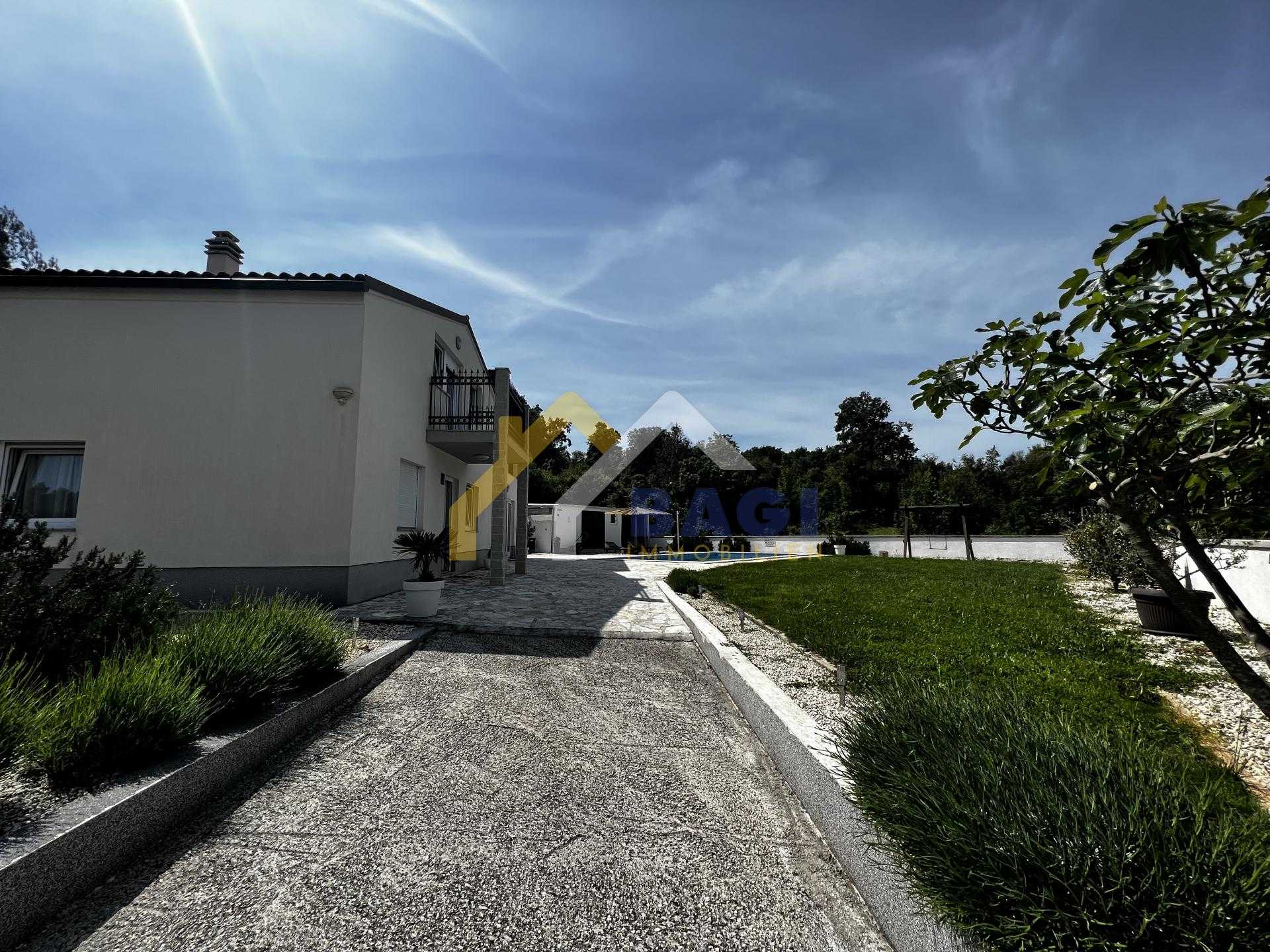 Haus im Premantura, Istria County 11711639