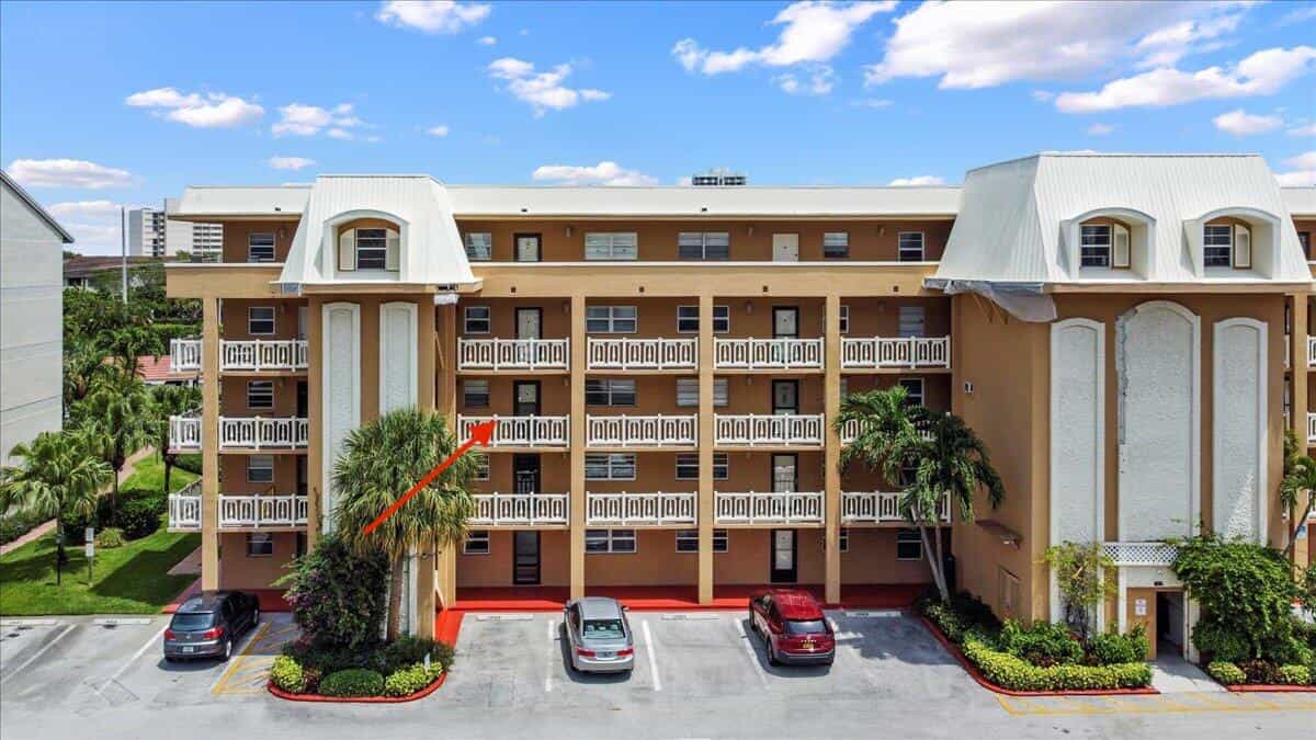 Condominium in North Palm Beach, Florida 11711728