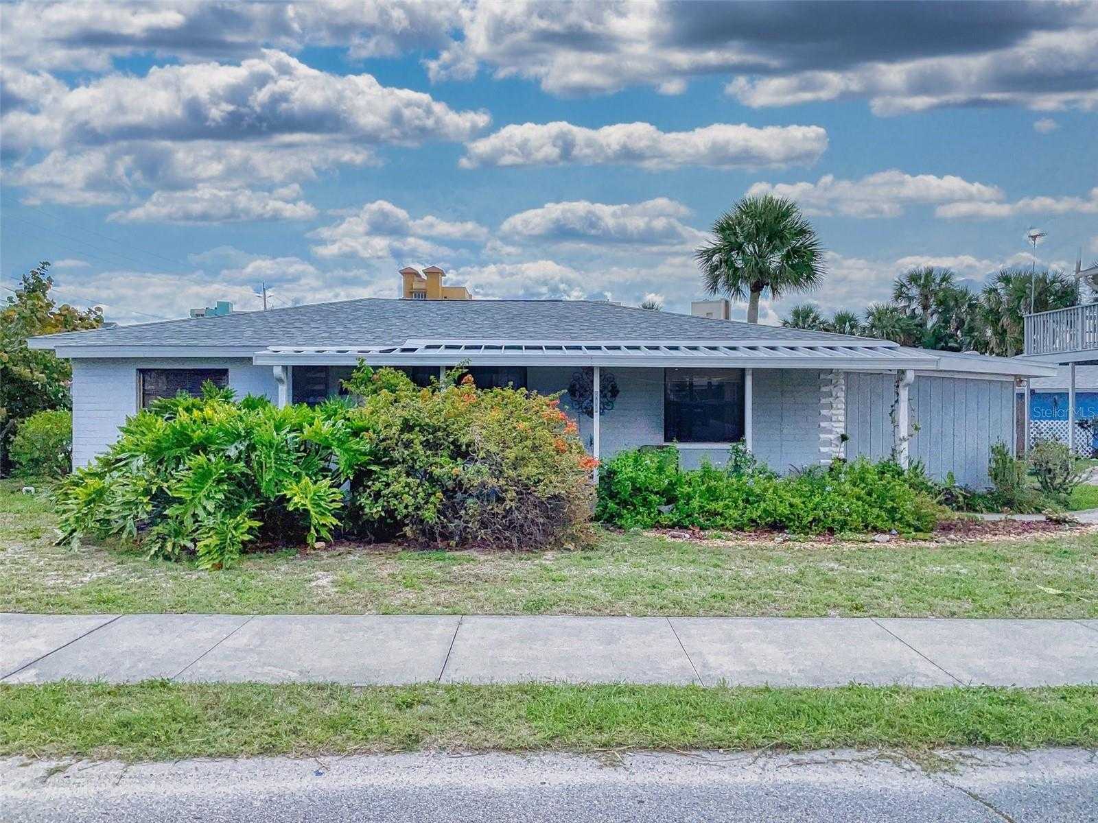 Hus i New Smyrna Beach, Florida 11711738