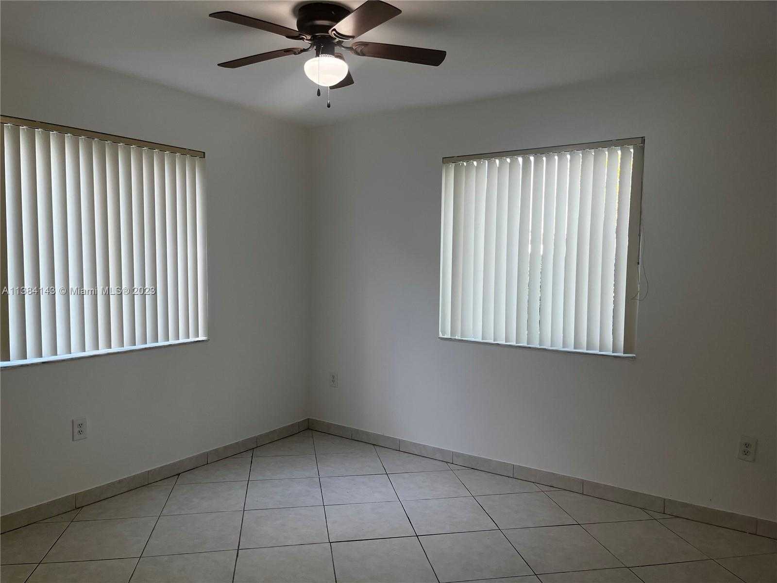 House in West Miami, Florida 11711745