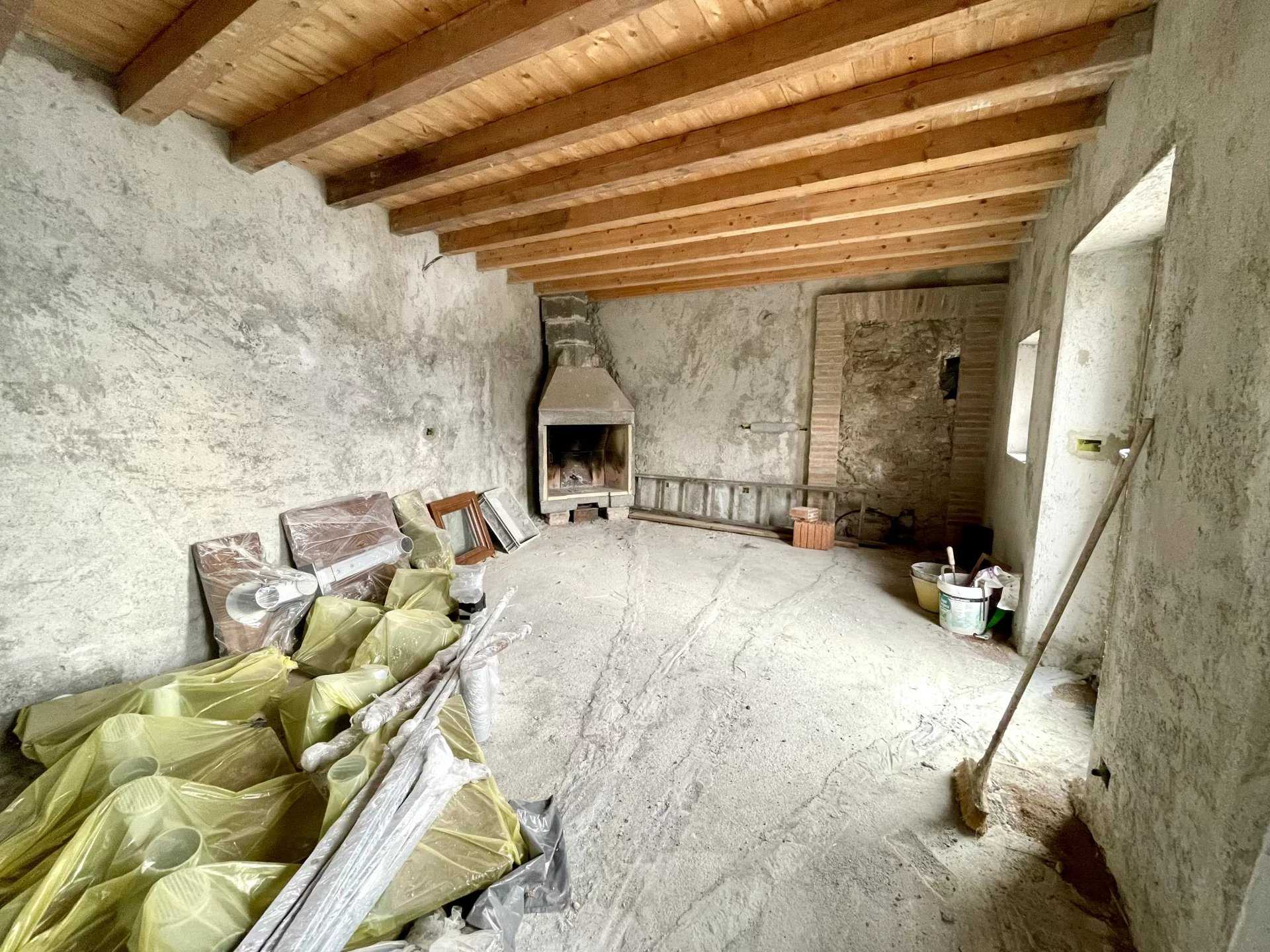 Casa nel Tavernola Bergamasca, Bergamo 11711776