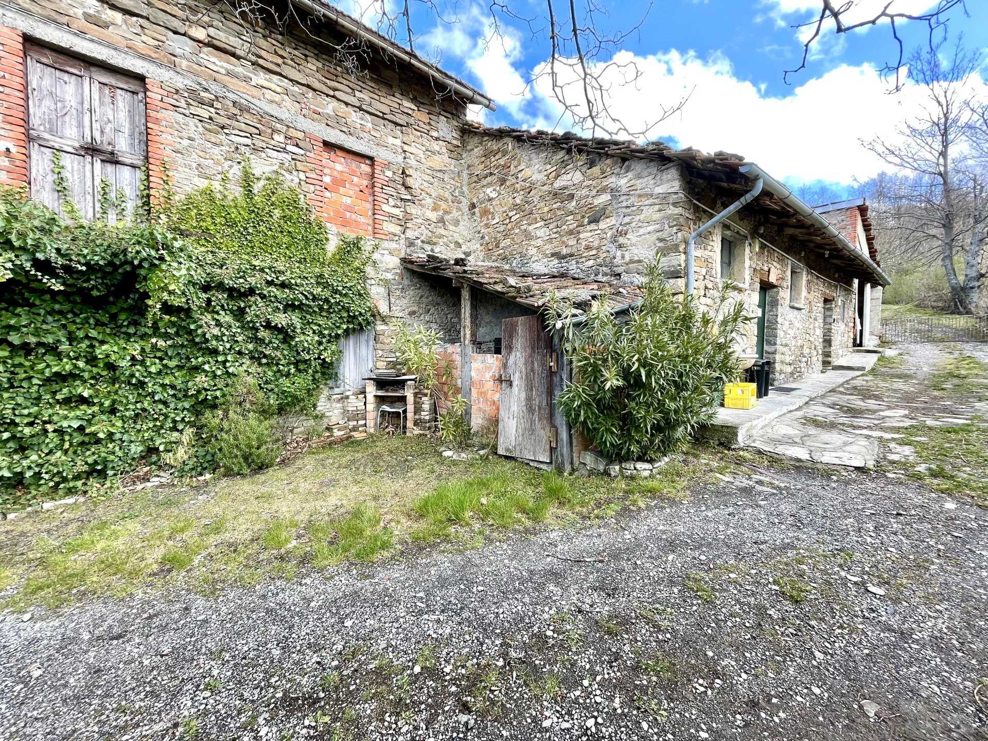 Hus i Berceto, Emilia-Romagna 11711814