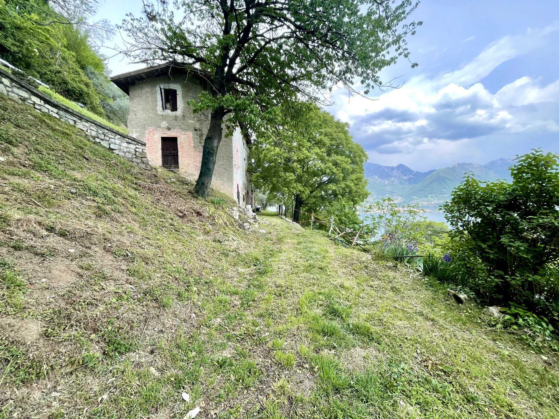 жилой дом в Parzanica, Bergamo 11711818