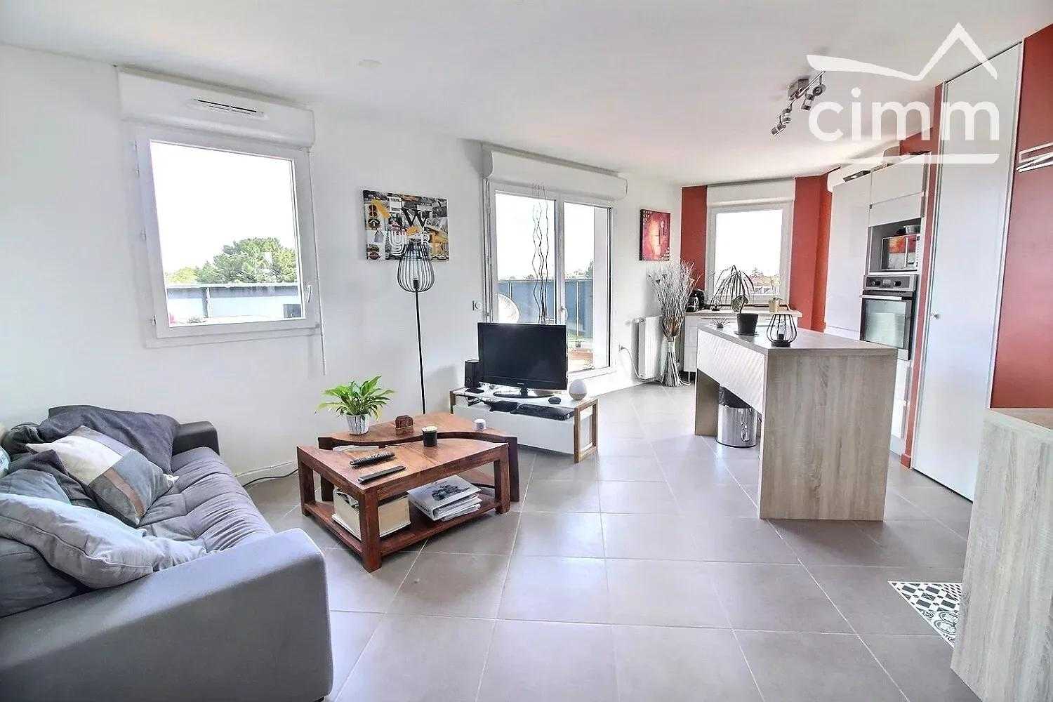 Condominium in La Contrie, Pays de la Loire 11711865