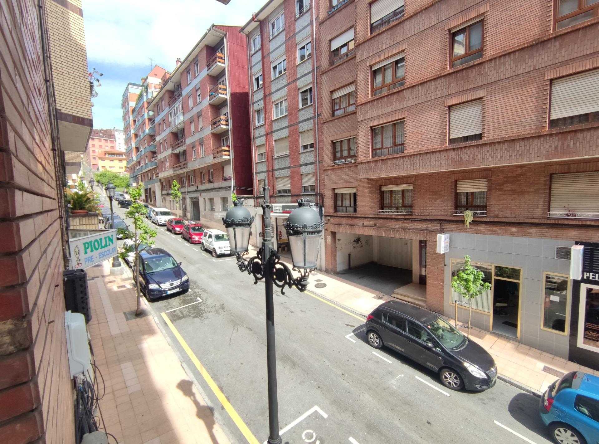 Condominium dans Oviedo, Principado de Asturias 11712336