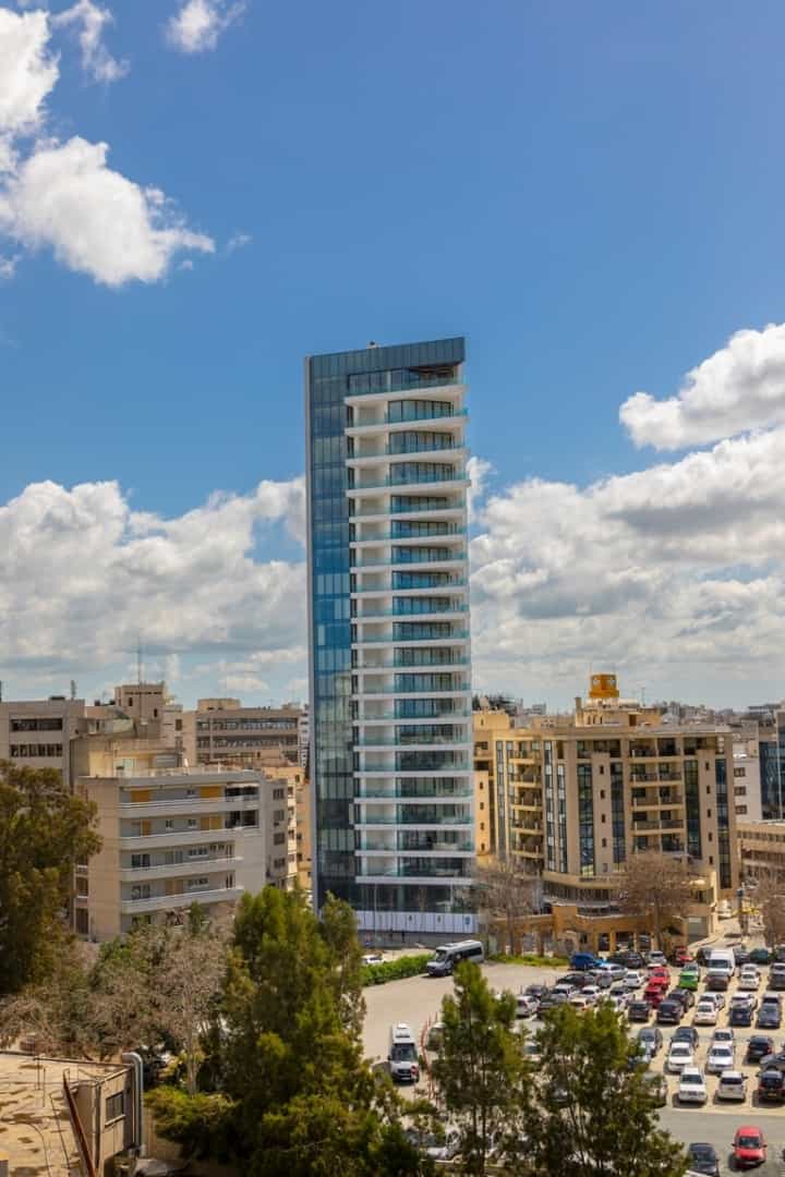 公寓 在 Nicosia, Nicosia 11712708