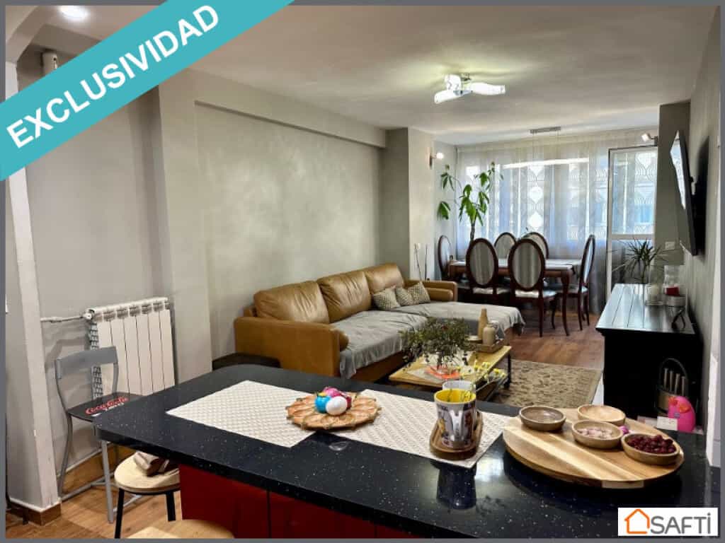 Condominium in Parla, Madrid 11712980