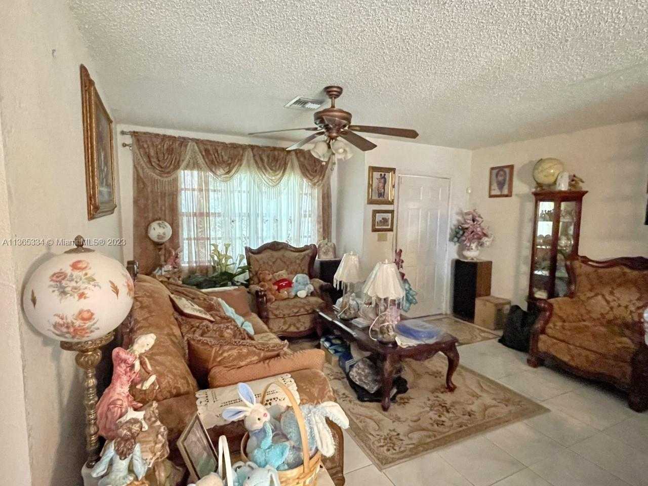 Dom w Homestead, Florida 11713085