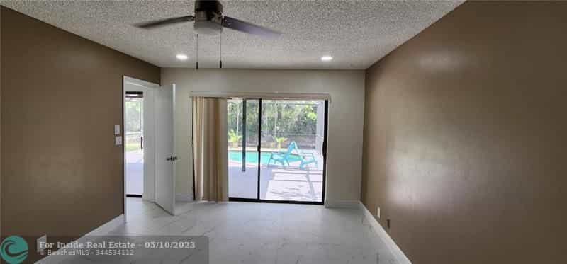 Rumah di Margate, Florida 11713106