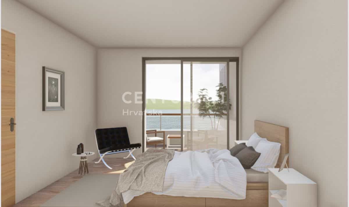 Condominium in Trogir, Split-Dalmatia County 11713376