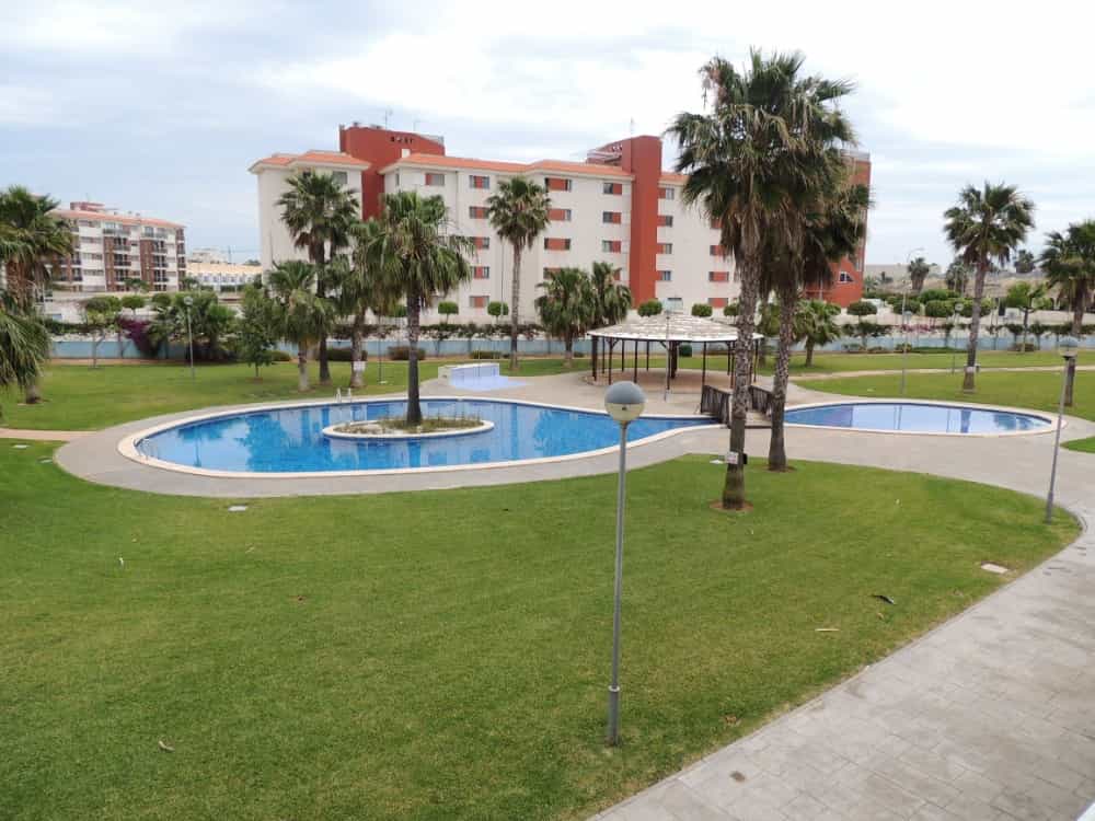 Condominium in Denia, Valencia 11714014