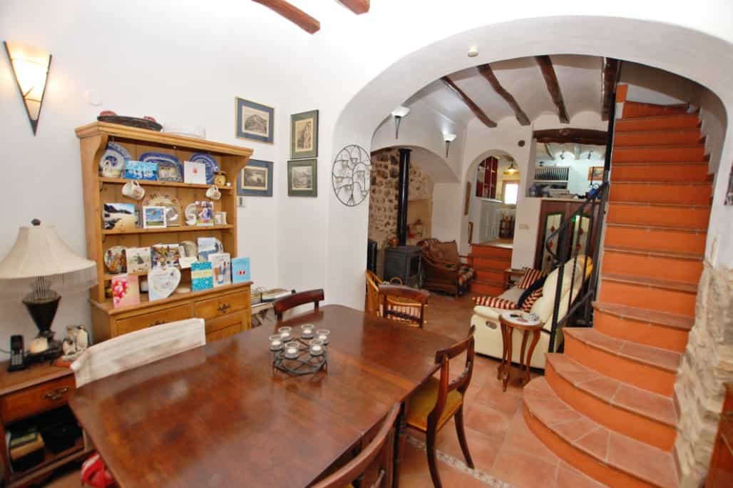 Casa nel Villalonga, Valenza 11714033
