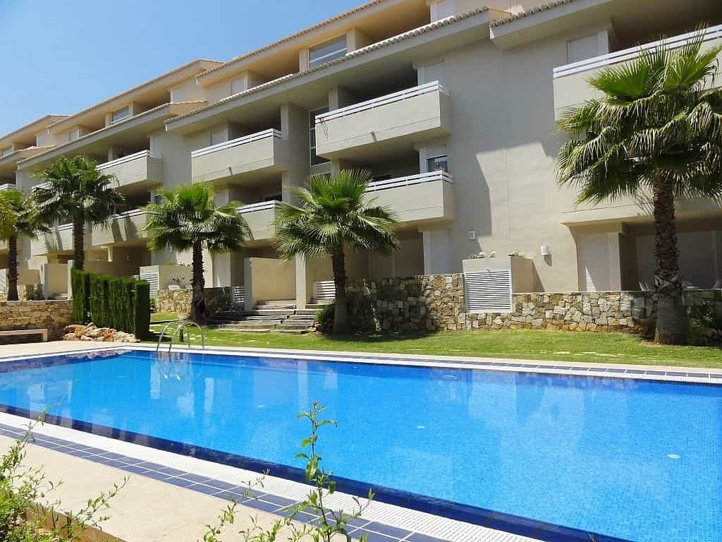 Condominium in Sagra, Valencia 11714041