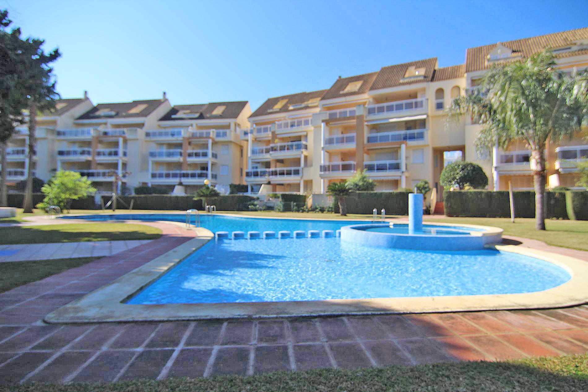 Condominium in Las Bovetes, Valencia 11714216