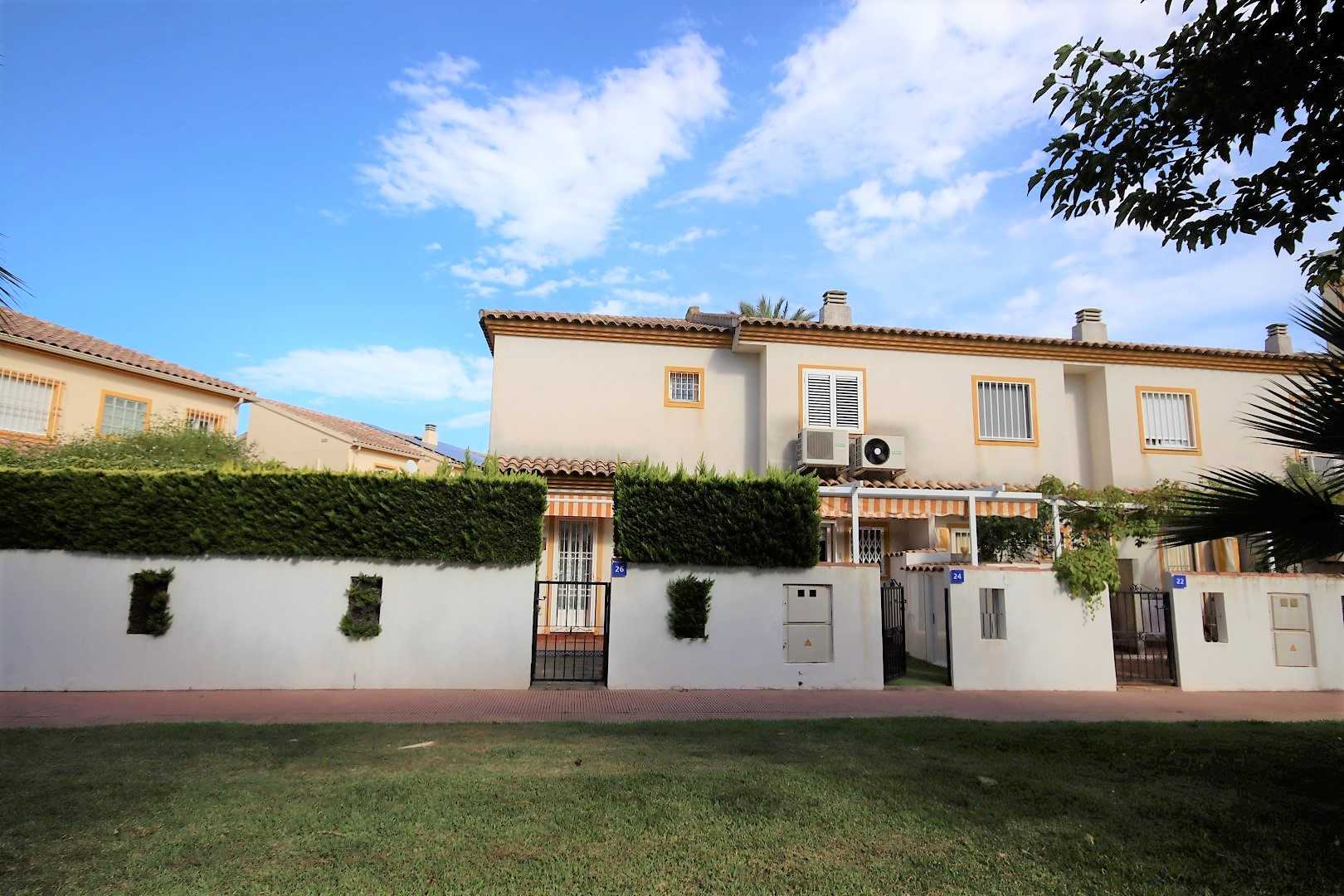 Rumah di Oliva, Valencian Community 11714400