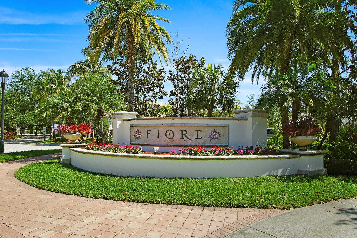 Condominium in Cabana-kolonie, Florida 11714494