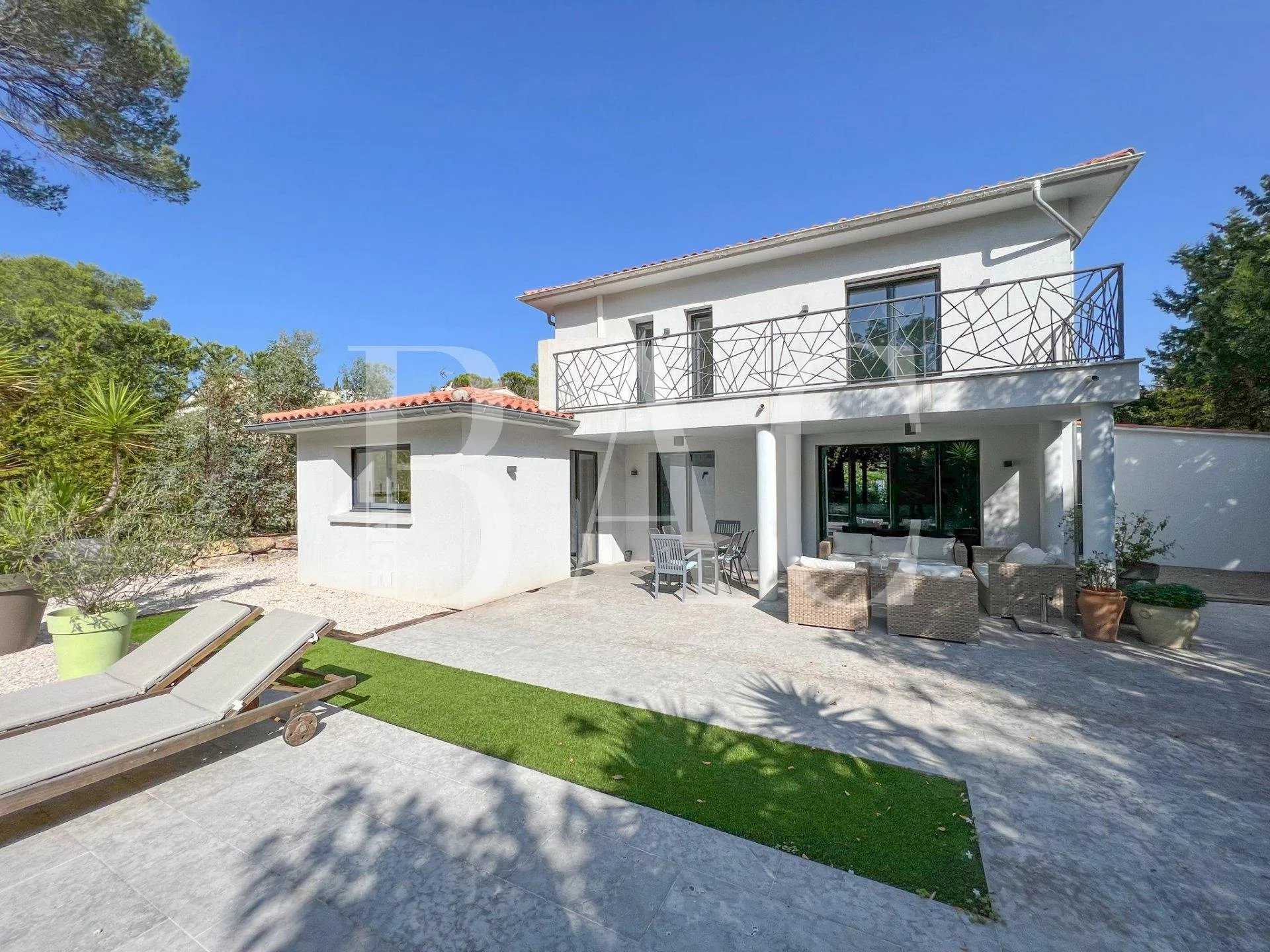 Huis in Cabries, Provence-Alpes-Côte d'Azur 11714550