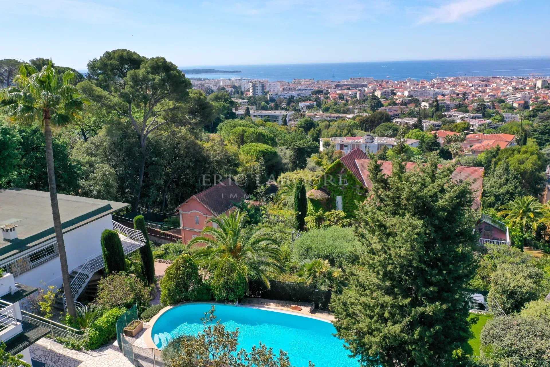 Dom w Cannes, Alpes-Maritimes 11714574