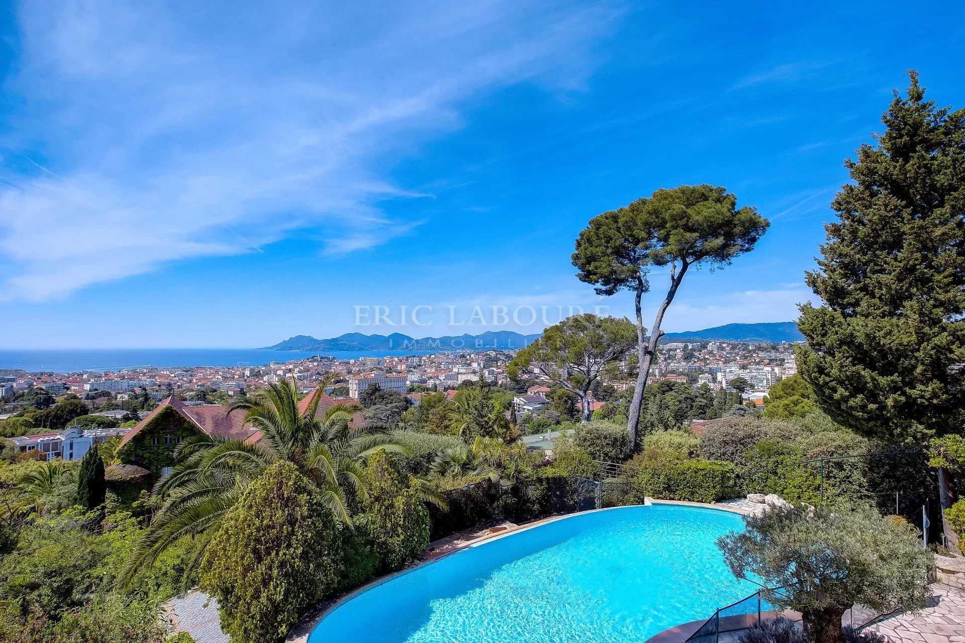 Dom w Cannes, Alpes-Maritimes 11714574