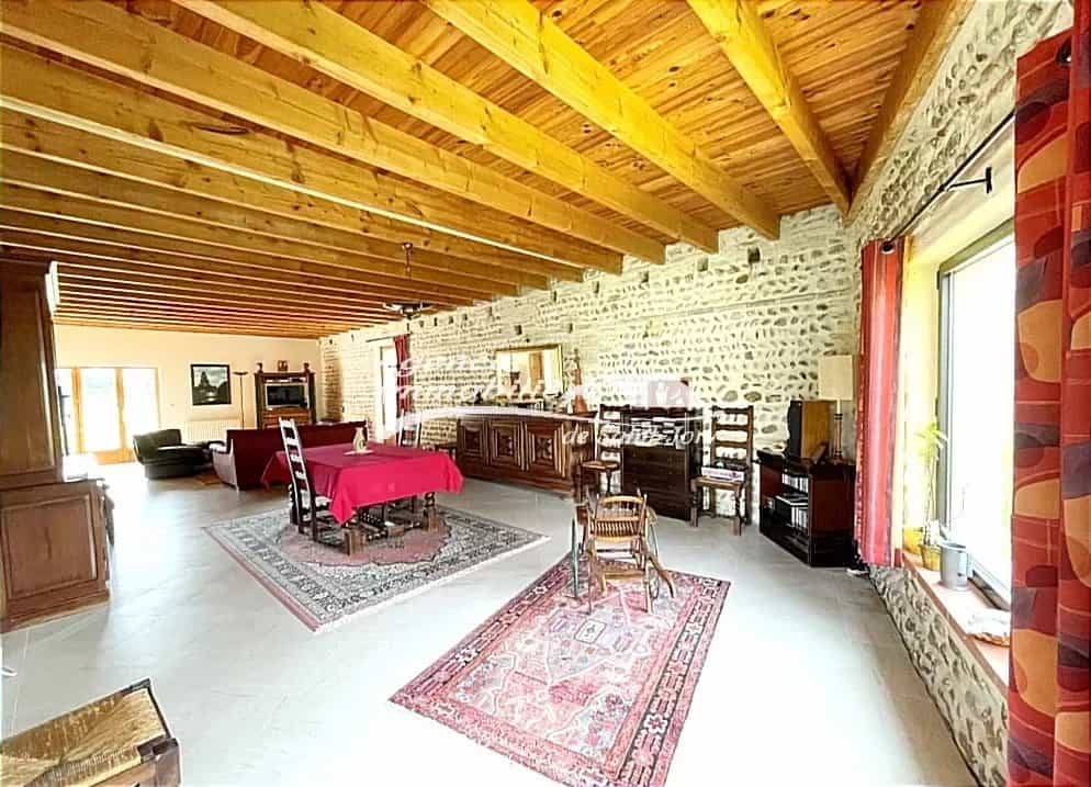 σπίτι σε Eaunes, Occitanie 11714615