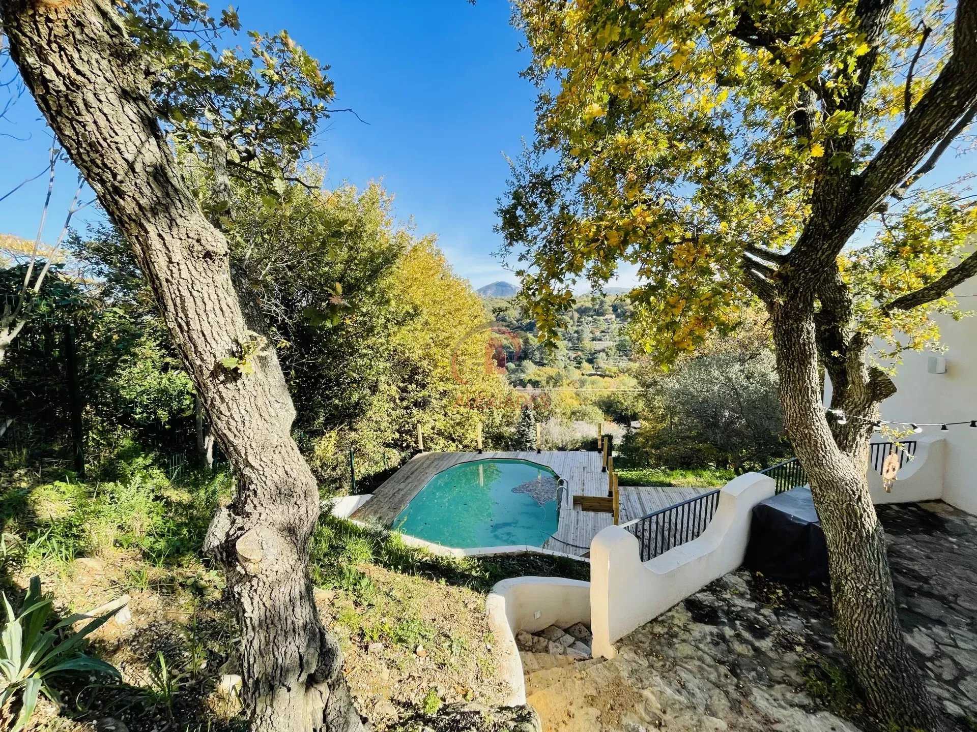 Huis in Evenos, Provence-Alpes-Côte d'Azur 11714650
