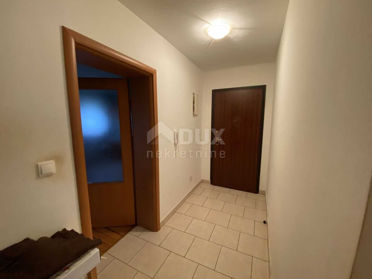 Condominio en hosti, Primorsko-Goranska Županija 11715213