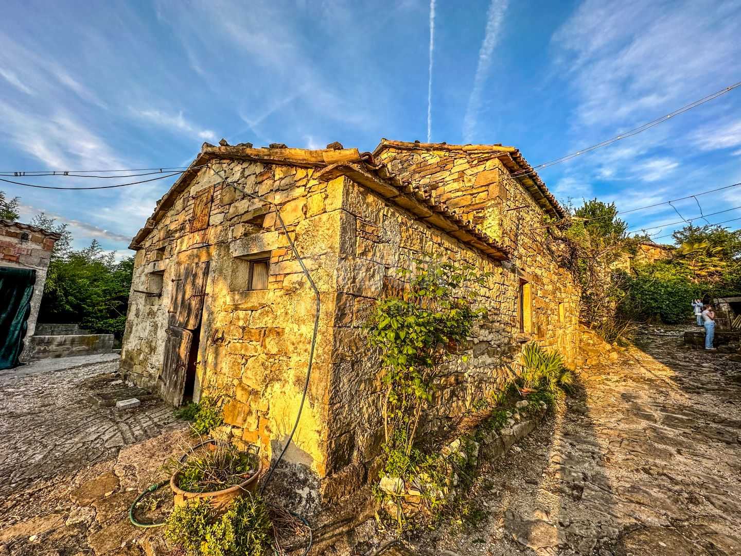 σπίτι σε Hum, Istria County 11715219