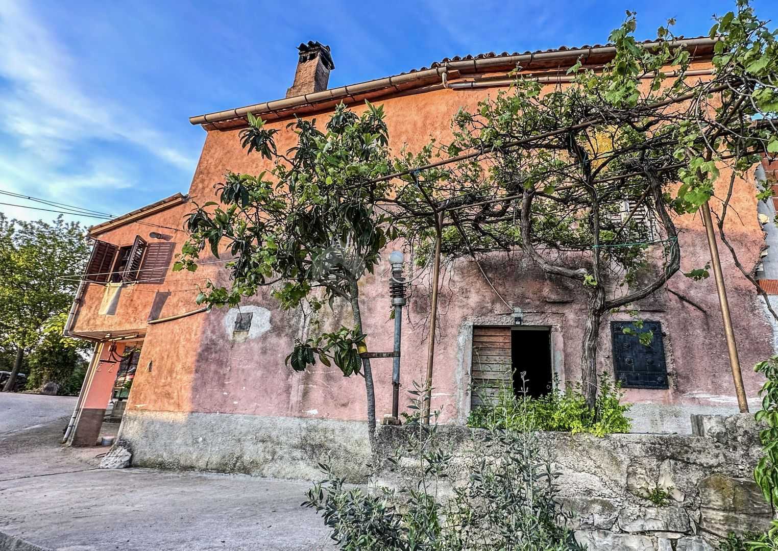 Huis in Lupoglav, Istarska Zupanija 11715219
