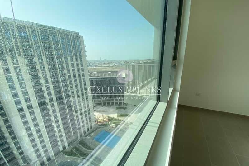 Condominium in Dubai, Dubayy 11715227