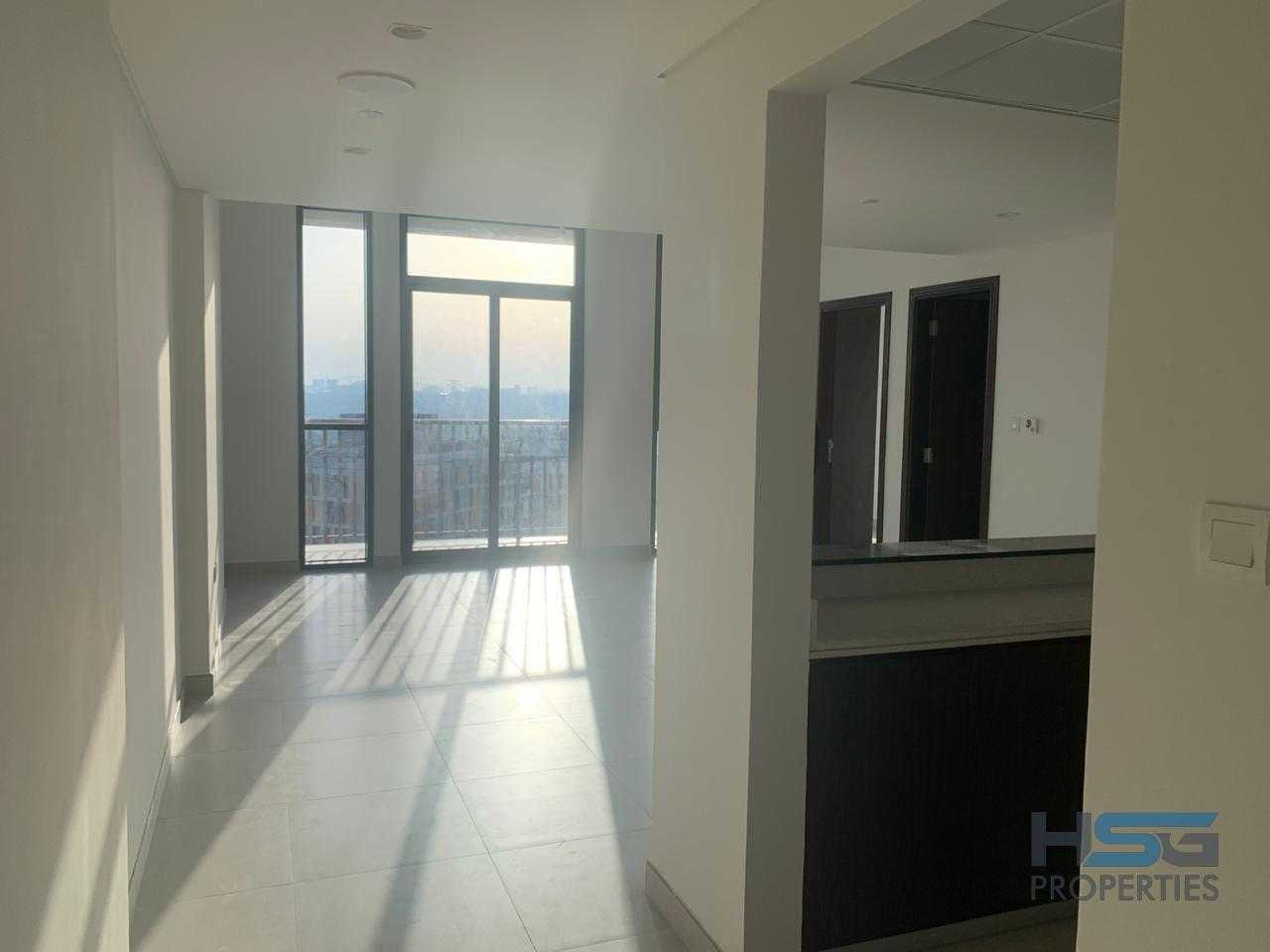 Condominium in Dubai, Dubayy 11715245
