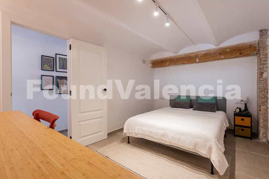 Condominium in Valencia, Valencia 11715328