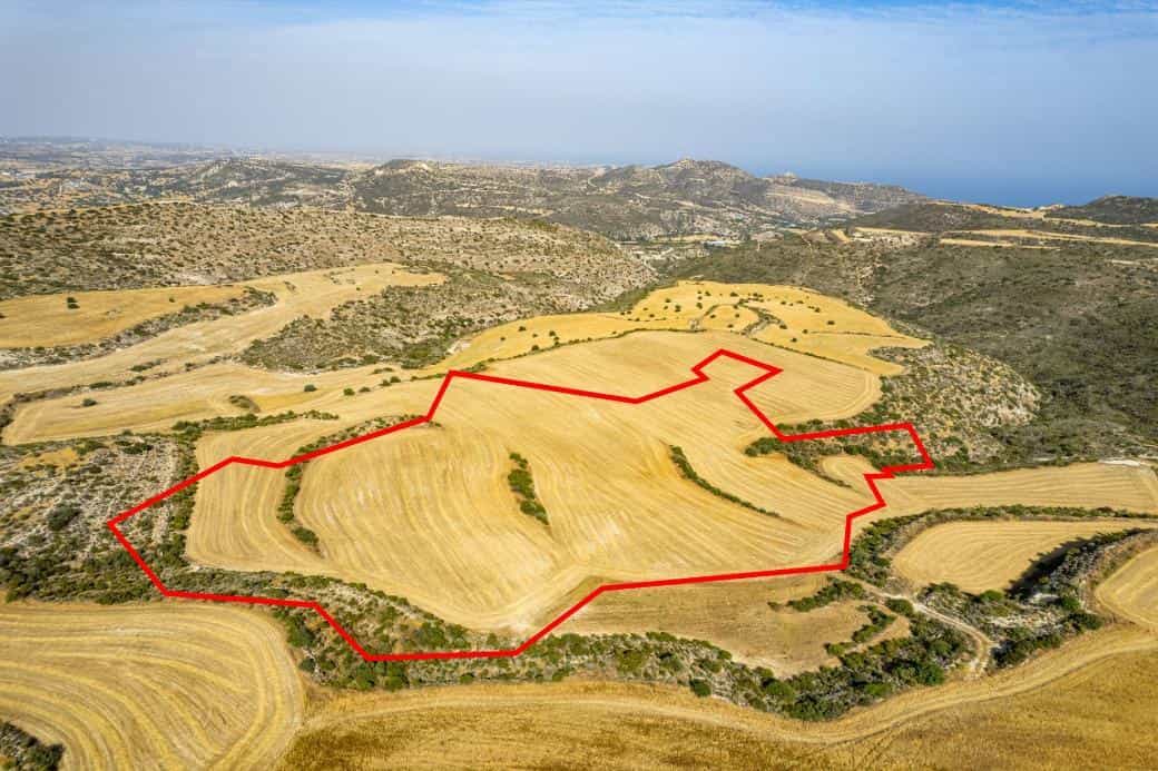 Land in Choirokoitia, Larnaka 11715572