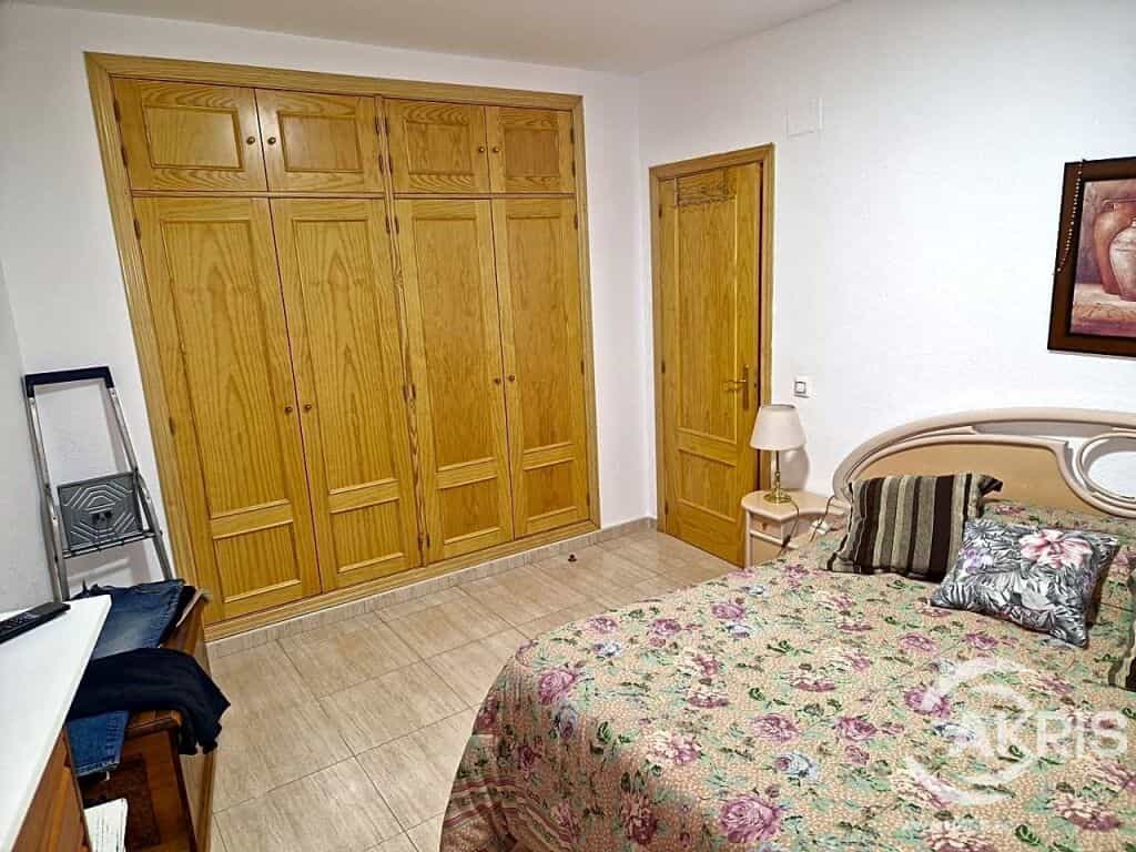 Квартира в Yuncler, Castilla-La Mancha 11715616