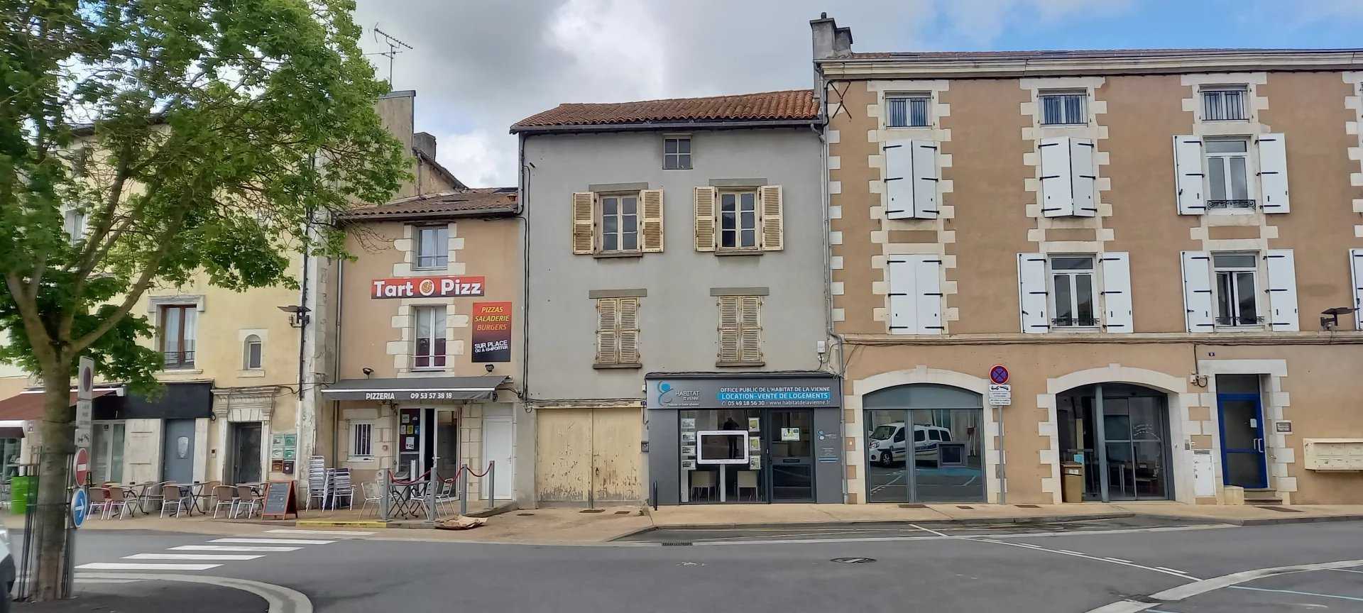 Casa nel Neuville-de-Poitou, Nuova Aquitania 11715714