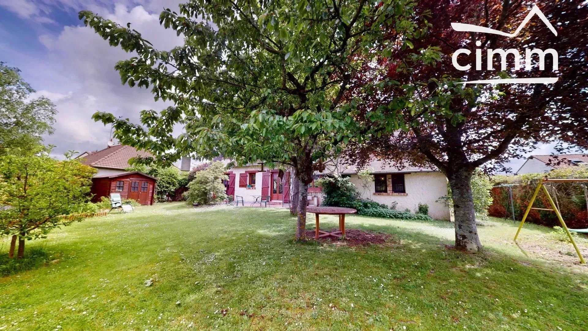 Residencial en Sandillon, Loiret 11715729