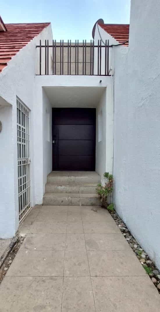 Будинок в Naucalpan de Juárez, Paseo de La Alteña 11715887