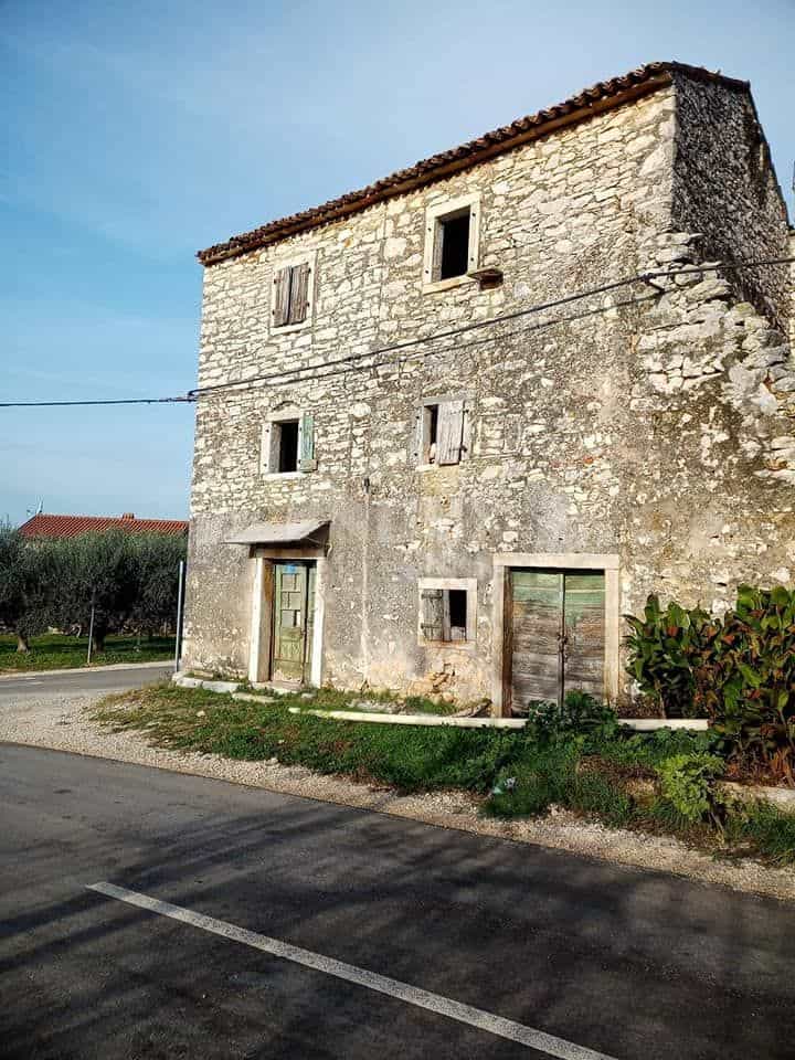 σπίτι σε Umag, Istarska Zupanija 11716116