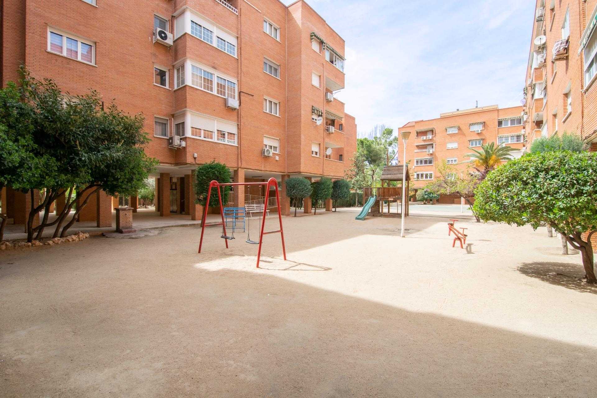 公寓 在 Alcalá de Henares, Comunidad de Madrid 11716125